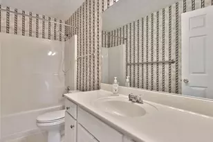 2010 Glen Parke Ct, Lawrenceville, GA 30044 - Photo 19