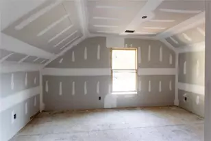 304 Cedar St, Social Circle, GA 30025 - Photo 15