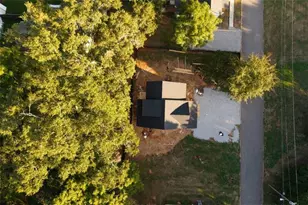 304 Cedar St, Social Circle, GA 30025 - Photo 3