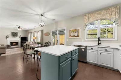 6104 Saddlehorse Drive, Flowery Branch, GA 30542 - Photo 9