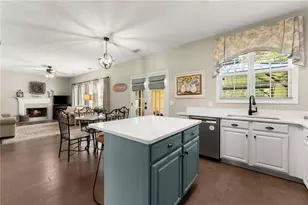 6104 Saddlehorse Dr, Flowery Branch, GA 30542 - Photo 9