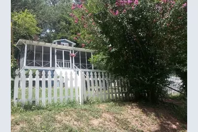 15 Roseway Circle NE, Rome, GA 30161 - Photo 1