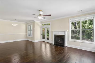 7540 Glisten Avenue, Sandy Springs, GA 30328 - Photo 9