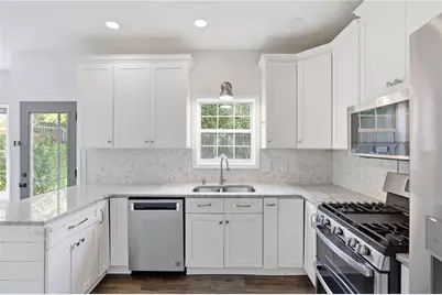 302 Highland Court, Woodstock, GA 30188 - Photo 11