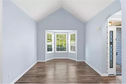 302 Highland Court, Woodstock, GA 30188 - Photo 5