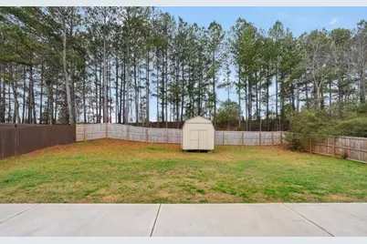 9017 Aldbury Drive, Locust Grove, GA 30248 - Photo 9
