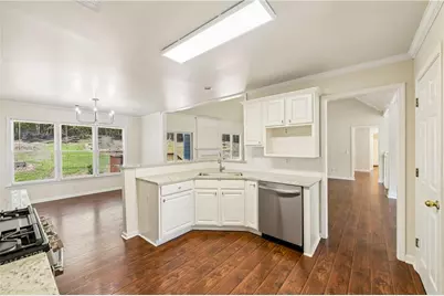 6608 Windbrook Way, Flowery Branch, GA 30542 - Photo 23