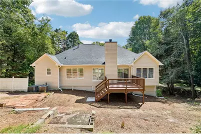 6608 Windbrook Way, Flowery Branch, GA 30542 - Photo 5