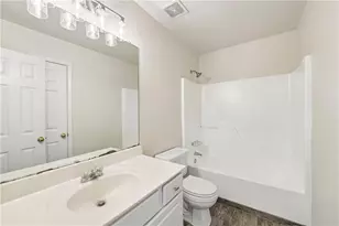 6608 Windbrook Way, Flowery Branch, GA 30542 - Photo 13