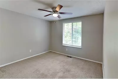 2582 Morgan Lake Drive NE, Marietta, GA 30066 - Photo 11