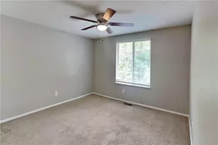 2582 Morgan Lake Dr NE, Marietta, GA 30066 - Photo 11