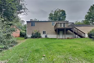 2582 Morgan Lake Dr NE, Marietta, GA 30066 - Photo 19