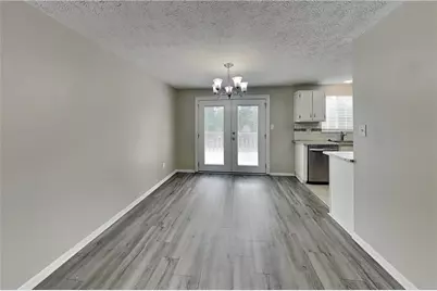 2582 Morgan Lake Drive NE, Marietta, GA 30066 - Photo 3