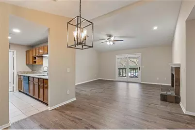 408 Warm Springs Circle, Roswell, GA 30075 - Photo 9