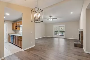 408 Warm Springs Cir, Roswell, GA 30075 - Photo 9