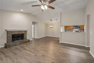 408 Warm Springs Cir, Roswell, GA 30075 - Photo 7