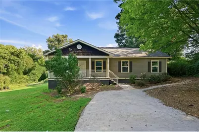 1668 Oak Knoll Circle SE, Atlanta, GA 30315 - Photo 1