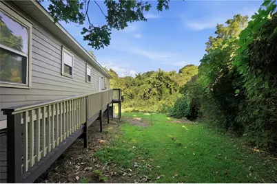1668 Oak Knoll Circle SE, Atlanta, GA 30315 - Photo 13