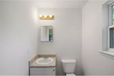 1668 Oak Knoll Circle SE, Atlanta, GA 30315 - Photo 11