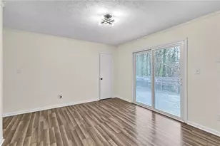 611 Navarre Dr, Stone Mountain, GA 30087 - Photo 9