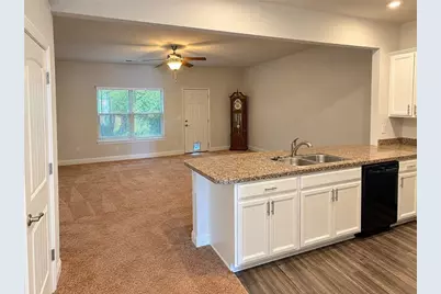 5358 Creekview Lane, Morrow, GA 30260 - Photo 3