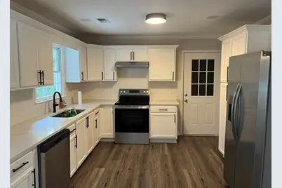 3191 Woodbridge Court, Snellville, GA 30039 - Photo 7