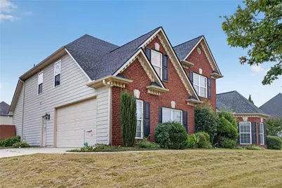 8100 Powhattan Court, McDonough, GA 30252 - Photo 3