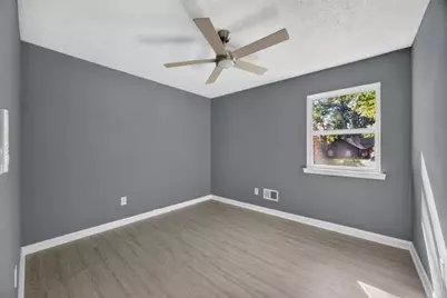 208 Fairview Point, Ellenwood, GA 30294 - Photo 17