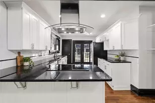 1594 Beecher St SW, Atlanta, GA 30310 - Photo 3