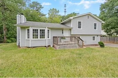 28 Cypress Circle, Carrollton, GA 30116 - Photo 3