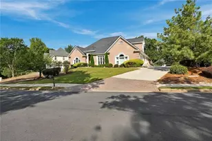 6201 Indian River Dr, Peachtree Corners, GA 30092 - Photo 5