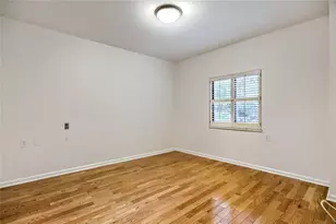1800 Clairmont Lake, Decatur, GA 30033 - Photo 13