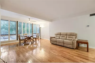 1800 Clairmont Lake #218, Decatur, GA 30033 - Photo 5
