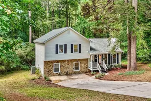 4585 Muirwood Cir, Powder Springs, GA 30127 - Photo 3