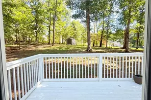 200 Swain St, Clarkesville, GA 30523 - Photo 25