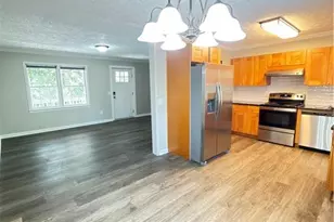 200 Swain St, Clarkesville, GA 30523 - Photo 9