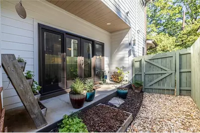 219 Gibson Street SE, Atlanta, GA 30316 - Photo 39