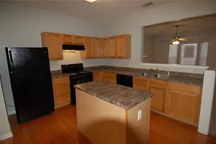 2847 Parkway Close, Lithonia, GA 30058 - Photo 9
