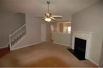 2847 Parkway Close, Lithonia, GA 30058 - Photo 3