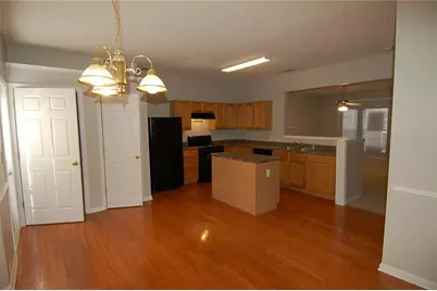 2847 Parkway Close, Lithonia, GA 30058 - Photo 13