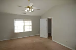 2847 Parkway Close, Lithonia, GA 30058 - Photo 19
