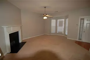 2847 Parkway Close, Lithonia, GA 30058 - Photo 5