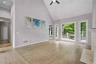 3733 Upland Dr, Marietta, GA 30066 - Photo 7