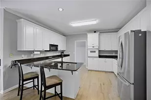 3733 Upland Dr, Marietta, GA 30066 - Photo 17