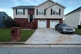 2745 Fields Spring Dr, Lithonia, GA 30058 - Photo 1