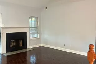 2745 Fields Spring Dr, Lithonia, GA 30058 - Photo 5