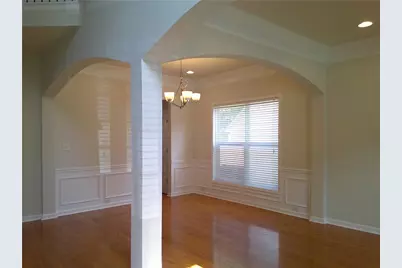 2302 Jasmine Glen Drive, Buford, GA 30519 - Photo 9
