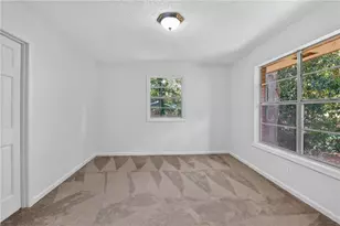 6245 Jones Rd, Atlanta, GA 30349 - Photo 15