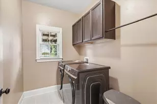 3440 Highcroft Circle, Peachtree Corners, GA 30092 - Photo 9