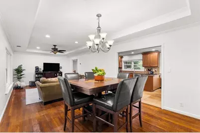 1388 Carolyn Drive NE, Atlanta, GA 30329 - Photo 5